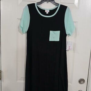LuLaRoe Carly Small Dress Hi-Low Hem Solid Black w Mint Green Sleeves